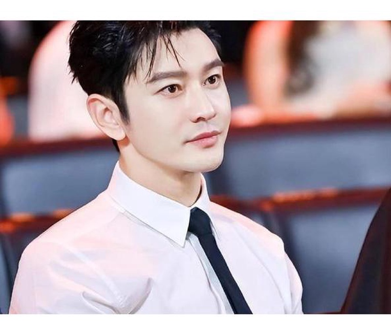 黄晓明